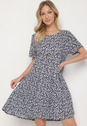 Niebieska Sukienka z Bawełną w Kwiatowy Wzór Lunasenia. Niebieskie sukienki Born2be, na co dzień, l, bez wzorów, z bawełny, eleganckie, bez kołnierzyka, bez ramiączek. W wyprzedaży za 50.99 zł.