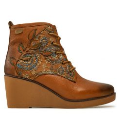 Botki Laura Vita. Brązowe botki LAURA VITA, bez wzorów, bez obcasa, na koturnie, bez zapięcia. Za 339.99 zł.