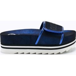 Guess Jeans - Klapki. Klapki marki NABAIJI. W wyprzedaży za 339.90 zł.