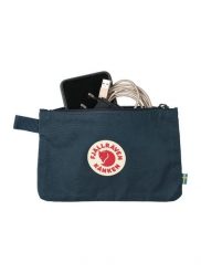 Saszetka Fjallraven Kanken Gear Pocket - navy. Niebieskie nerki i saszetki Fjällräven, bez wzorów, z tkaniny, małe, bez dodatków. Za 89.99 zł.