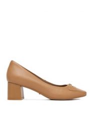 MEXX Czółenka EO-R26SS15331-01 Beżowy ciemny. Brązowe czółenka Mexx, bez wzorów, ze skóry, bez obcasa, bez zapięcia. Za 369.99 zł.