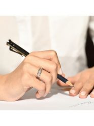 CARATELLI Złoty pierścionek "Malia" z diamentami rozmiar: 54. Szare pierścionki CARATELLI, z diamentem, złote. Za 826.74 zł.