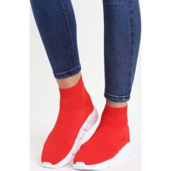 Czerwone Buty Sportowe Soft Spot. Buty sportowe lifestyle marki KALENJI. Za 49.99 zł.