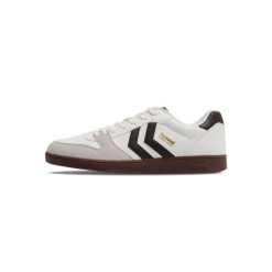 Buty halowe Hummel Handball Perfekt SP. Brązowe buty treningowe Hummel, bez wzorów, bez zapięcia, do piłki ręcznej. Za 287.00 zł.