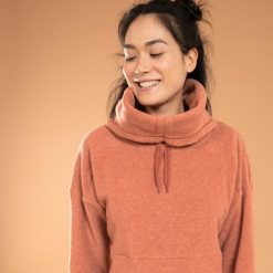Bluza Do Jogi I Relaksacji Damska Polarowa Beżowa Kimjaly. Brązowe bluzy bez kaptura KIMJALY, m, bez wzorów, z bawełny, bez kaptura, na fitness i siłownię. Za 139.99 zł.