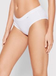 Chantelle Figi brazylijskie Comfort C15P40 Biały. Białe figi Chantelle, bez wzorów, z bawełny. Za 59.99 zł.