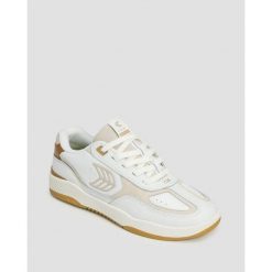 Buty sportowe Cariuma Skategoat C25 White Leather Silver Cloud Logo Camel. Białe buty treningowe CARIUMA, bez wzorów, bez zapięcia. W wyprzedaży za 387.45 zł.