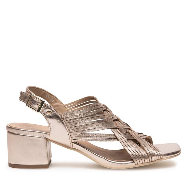 Sandały Lasocki. Żółte sandały Lasocki, bez wzorów, bez obcasa, na słupku, bez zapięcia. Za 199.99 zł.