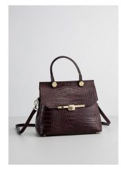 Christian Laurier Skórzana torebka "Emy" w kolorze bordowym - 27 x 19 x 12 cm rozmiar: onesize. Czerwone torebki klasyczne Christian Laurier, bez wzorów, z materiału, przez ramię, bez dodatków. Za 318.45 zł.