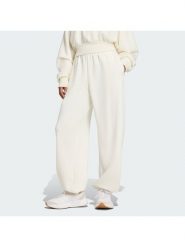 Adidas Spodnie dresowe Soft Lux JV9896 Kremowy Regular Fit. Białe spodnie dresowe adidas, bez wzorów, z dresówki. Za 329.99 zł.