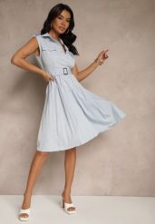 Niebieska Rozkloszowana Sukienka z Wiskozy Plisowana z Guzikami i Paskiem Eviralia. Niebieskie sukienki Renee, na co dzień, l, bez wzorów, z wiskozy, eleganckie, bez kołnierzyka, bez ramiączek, midi, proste. W wyprzedaży za 159.99 zł.
