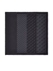 Guess Chusta AW5526 VIS03 Szary. Szare chusty Guess, z aplikacjami, z wiskozy. Za 194.99 zł.