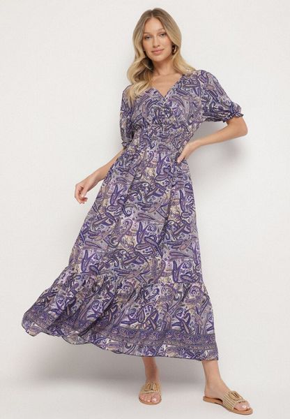 Fioletowa Bawełniana Sukienka o Rozkloszowanym Kroju we Wzór Paisley Folurelle. Fioletowe sukienki Born2be, na spotkanie biznesowe, m, bez wzorów, z bawełny, eleganckie, bez kołnierzyka, bez ramiączek, maxi, rozkloszowane. Za 49.99 zł.