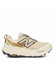 New Balance Buty do biegania Hierro v9 WHIER4A5 Kremowy. Białe buty do biegania New Balance, bez wzorów, z materiału, bez zapięcia, do biegania. Za 699.99 zł.