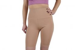 Spodenki sportowe damskie Shorts. Brązowe szorty sportowe Gym Hero, bez wzorów, z elastanu, na fitness i siłownię. Za 59.99 zł.