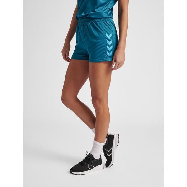 Spodenki sportowe damskie Hummel Core XK Poly Shorts Woman. Niebieskie szorty sportowe Hummel, bez wzorów, do siatkówki. Za 101.00 zł.