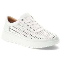 Półbuty damskie Vinceza, cholewka ze skóry naturalnej licowej z perforacją wiązanie z przodu metalowe oczka z zabudowanym przodem, białe, 79629. Białe półbuty wsuwane VINCEZA, bez wzorów, ze skóry, bez obcasa. Za 179.00 zł.