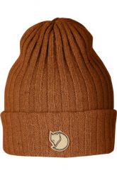 Czapka trekkingowa outdoorowa Byron Hat. Brązowe czapki zimowe Fjällräven, bez wzorów, z dzianiny, klasyczne. Za 229.99 zł.