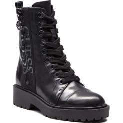 Botki GUESS - FLWAA4 LEA10 BLACK. Czarne botki Guess, z aplikacjami, z materiału. Za 859.00 zł.