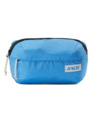 AEVOR Saszetka "Ease" w kolorze niebieskim - 22 x 14 x 5 cm rozmiar: onesize. Niebieskie nerki i saszetki AEVOR, bez wzorów, z materiału, sportowe, bez dodatków. Za 60.99 zł.