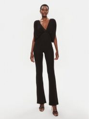 Pinko Kombinezon Lagretin 103096 A1OV Czarny Regular Fit. Czarne sukienki Pinko, s, bez wzorów, z wiskozy, bez kołnierzyka, bez ramiączek. Za 2,039.00 zł.