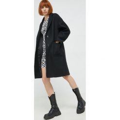 Love Moschino płaszcz wełniany kolor czarny przejściowy. Czarne płaszcze Love Moschino, bez wzorów, z wełny, klasyczne, bez kaptura. Za 2,459.90 zł.