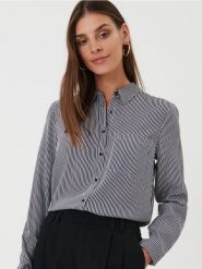 Koszula w paski - czarny. Czarne koszule Sinsay, l, bez wzorów, z wiskozy, bez kołnierzyka, bez ramiączek. Za 29.99 zł.