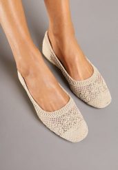 Beżowe Balerinki Ozdobione Siateczką Landeora. Brązowe baleriny Renee, bez wzorów, z jeansu, casualowe, bez obcasa, na płaskiej podeszwie, bez zapięcia. Za 54.99 zł.