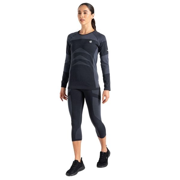 Legginsy Damskie In The Zone II Panel 3/4. Fioletowe legginsy Dare 2b, bez wzorów, z materiału. Za 54.99 zł.
