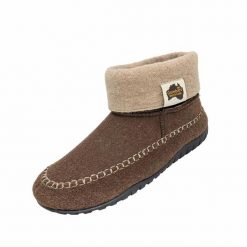 Kapcie UNISEX GUMBIES THREDBO. Brązowe kapcie Gumbies, bez wzorów. Za 172.99 zł.