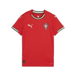 Damska koszulka domowa Portugalia 2025 PUMA Sport Red Sugared Almond Beige. Brązowe t-shirty sportowe Puma, xl, bez wzorów, bez ramiączek, do piłki nożnej. Za 419.00 zł.