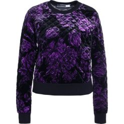 Sportmax Code BERTO Bluza fuxia viola. Niebieskie bluzy marki comma casual identity, z materiału, casualowe. W wyprzedaży za 409.50 zł.