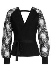 Sweter z cienkiej dzianiny z koronką. Czarne swetry bonprix, bez wzorów, z dzianiny, eleganckie, bez ramiączek. Za 179.99 zł.