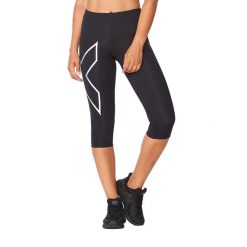 Legginsy treningowe damskie 2XU Core Compression 3/4. Czarne legginsy 2XU, bez wzorów, sportowe. Za 429.00 zł.
