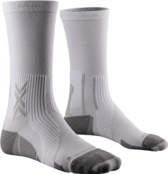 Skarpetki biegowe X-Socks Perform Crew. Białe skarpetki X-Socks, bez wzorów. Za 165.00 zł.
