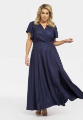 Sukienka połyskująca sylwestrowa maxi z rozporkiem kopertowy dekolt AKSENA granat. Sukienki KARKO, na studniówkę, l, bez wzorów, z elastanu, wizytowe, bez kołnierzyka, plus size, bez ramiączek, maxi, kopertowe. Za 289.50 zł.
