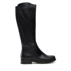 Kozaki Lasocki. Czarne kozaki Lasocki, bez wzorów, bez obcasa, na płaskiej podeszwie, bez zapięcia. Za 379.99 zł.