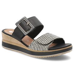 Czarne Klapki Remonte Stylowe Obuwie Damskie Na Koturnie. Czarne klapki Remonte, bez wzorów, eleganckie, bez obcasa, na koturnie, bez zapięcia. Za 279.00 zł.