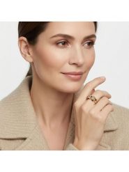 Otazu Pozłacany pierścionek z kryształami Swarovski rozmiar: onesize. Szare pierścionki Otazu, z kryształem, pozłacane. Za 82.99 zł.