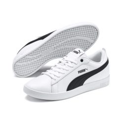 Buty Kobieta Puma Smash v2 biały. Białe buty treningowe Puma, na wiosnę, bez wzorów, z materiału, bez zapięcia, tenisowe. Za 184.80 zł.