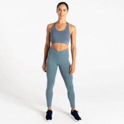 Legginsy turystyczne damskie Revived. Czarne legginsy Dare 2b, bez wzorów, sportowe. W wyprzedaży za 199.99 zł.
