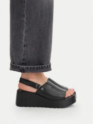 G-Star Raw Sandały CEO-WI16-14944-01 Czarny. Czarne sandały G-Star, bez wzorów, ze skóry, retro, bez obcasa, na koturnie, bez zapięcia. Za 259.99 zł.