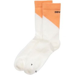 Skarpety merino Devold Endurance Merino Sock. Białe skarpetki Devold, bez wzorów, z elastanu. Za 126.49 zł.