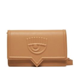 Torebka Chiara Ferragni. Czerwone listonoszki Chiara Ferragni, bez wzorów, bez dodatków. Za 419.99 zł.