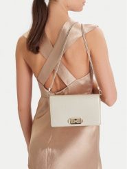 Nine West Torebka EO-Bellis-LX20070 Écru. Kopertówki Nine West, bez wzorów, z materiału, wizytowe, bez dodatków. Za 219.99 zł.