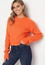 Pomarańczowy Sweter o Pudełkowym Kroju z Prążkowanym Tłoczeniem Omelis. Brązowe swetry Born2be, m, bez wzorów, z jeansu, eleganckie, bez ramiączek. W wyprzedaży za 93.49 zł.