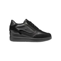 Buty sportowe damskie Geox Stardust. Czarne buty treningowe Converse, bez wzorów, z gumy, bez zapięcia. Za 509.00 zł.