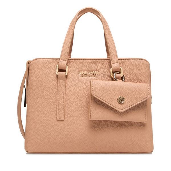 Torebka Nine West. Brązowe torebki klasyczne Nine West, bez wzorów, klasyczne, bez dodatków. Za 249.99 zł.