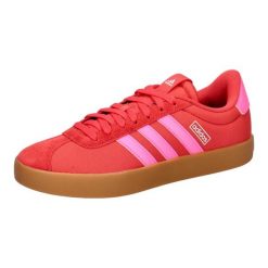 Buty ADIDAS VL COURT 3.0 Czerwony. Czerwone buty sportowe lifestyle adidas, bez wzorów, z tkaniny, sportowe, bez zapięcia. Za 275.00 zł.