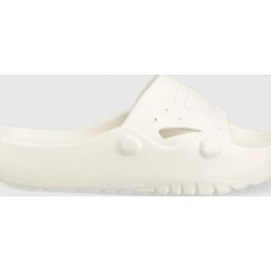 Tommy Jeans klapki Flatform Archive damskie kolor biały. Białe klapki Tommy Jeans, bez wzorów, z jeansu, bez obcasa, na płaskiej podeszwie, bez zapięcia. Za 279.99 zł.